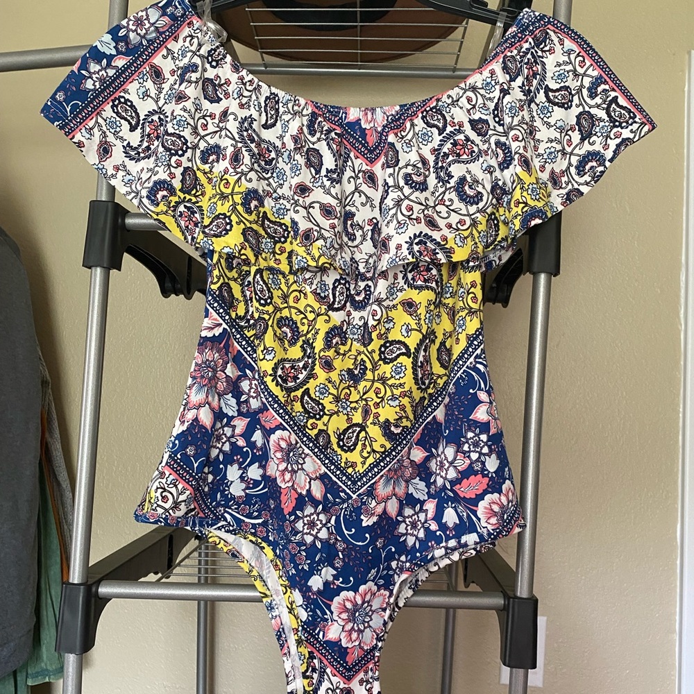 Bodysuit Large.